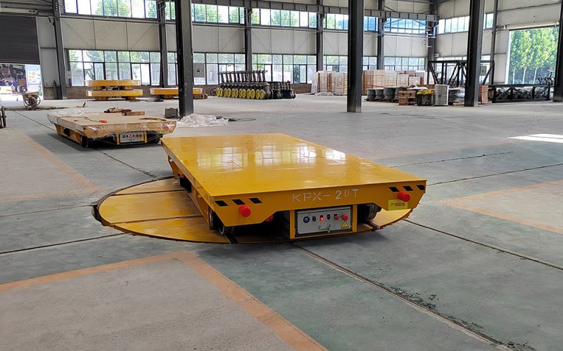 過跨平板車的結(jié)構(gòu)通常包含哪些部分？