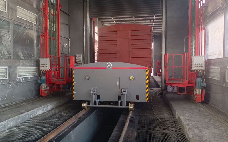 公鐵兩用牽引車設(shè)計特點解析