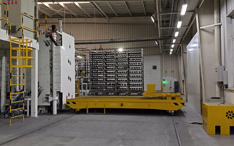 毫厘之間定乾坤：軌道平車?？慷ㄎ痪龋?qū)動(dòng)高效生產(chǎn)的密碼