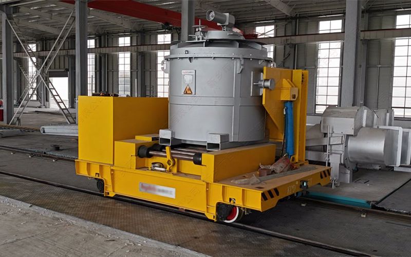 高效平穩(wěn)，助力冶煉鑄造——電動(dòng)平車驅(qū)動(dòng)重載運(yùn)輸新變革